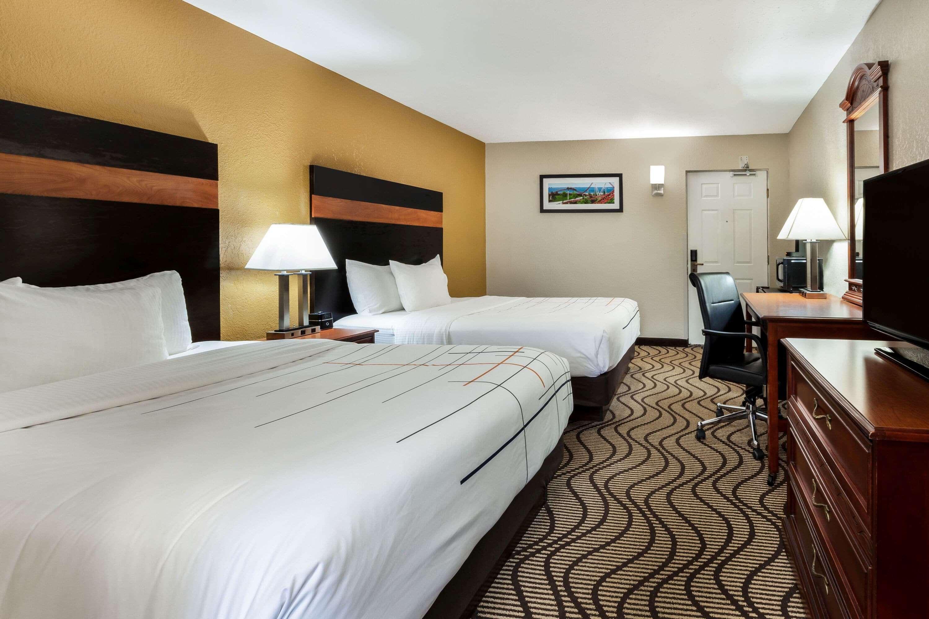 La Quinta Inn By Wyndham Sandusky Near Cedar Point Eksteriør billede