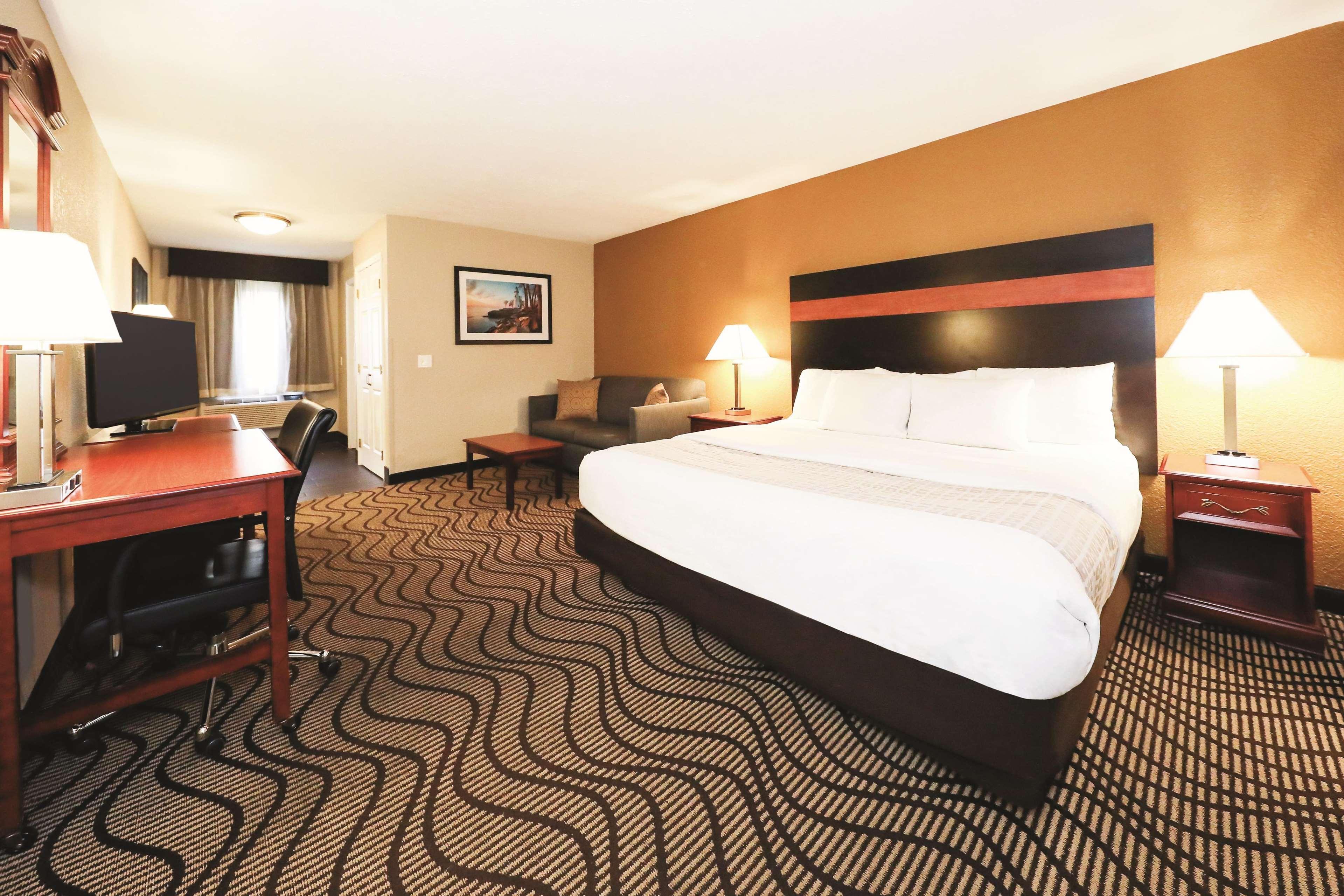 La Quinta Inn By Wyndham Sandusky Near Cedar Point Eksteriør billede
