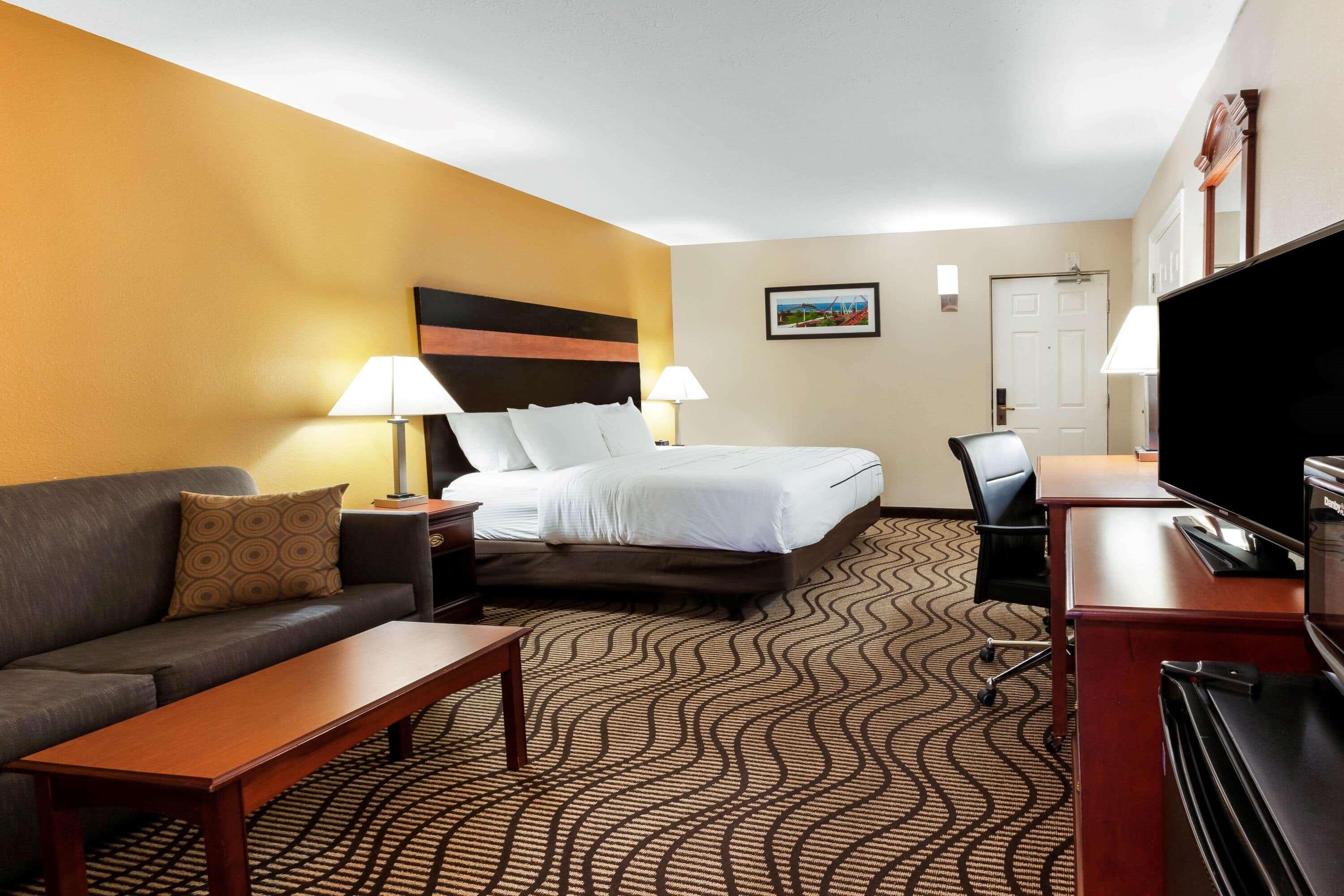 La Quinta Inn By Wyndham Sandusky Near Cedar Point Eksteriør billede