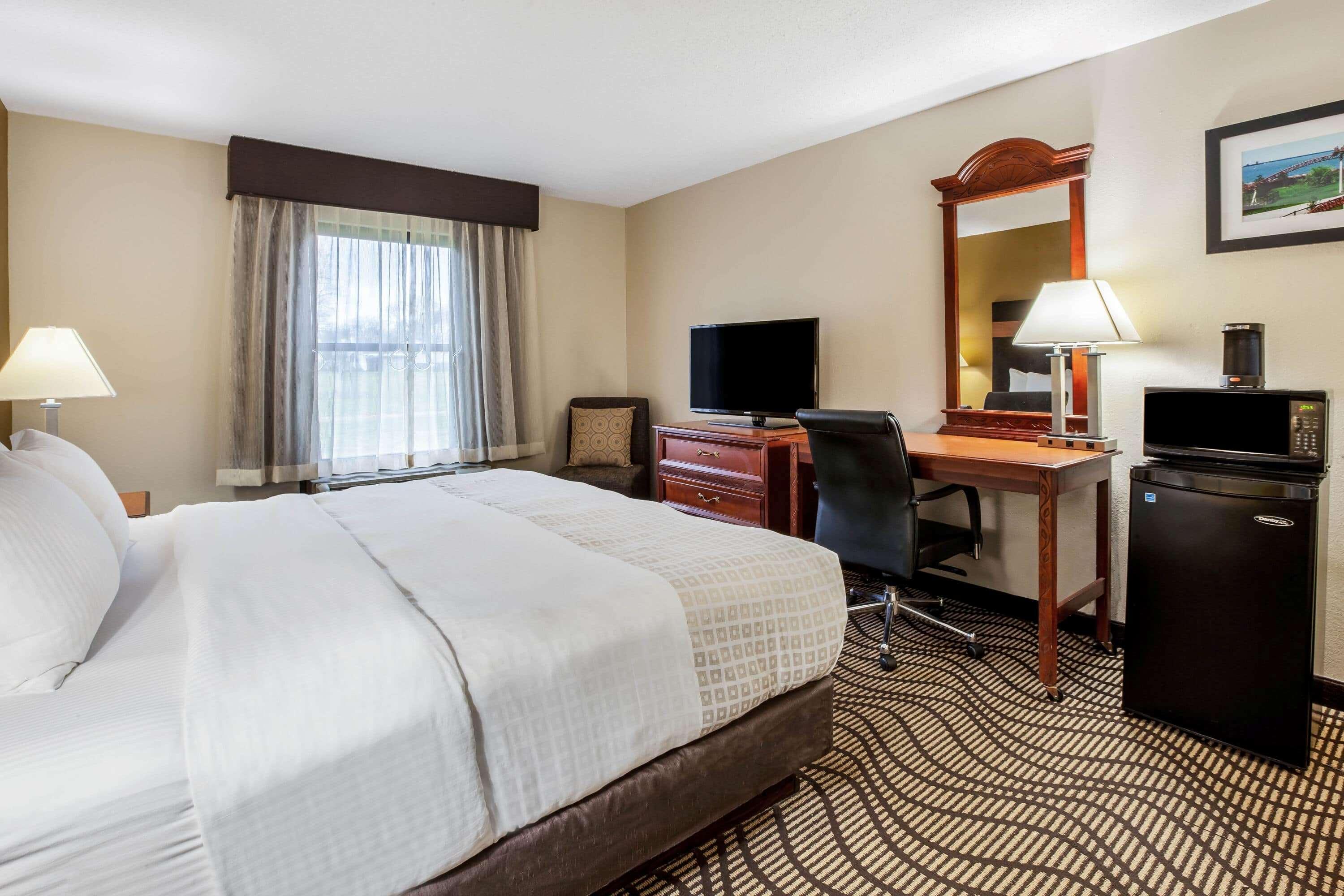 La Quinta Inn By Wyndham Sandusky Near Cedar Point Eksteriør billede