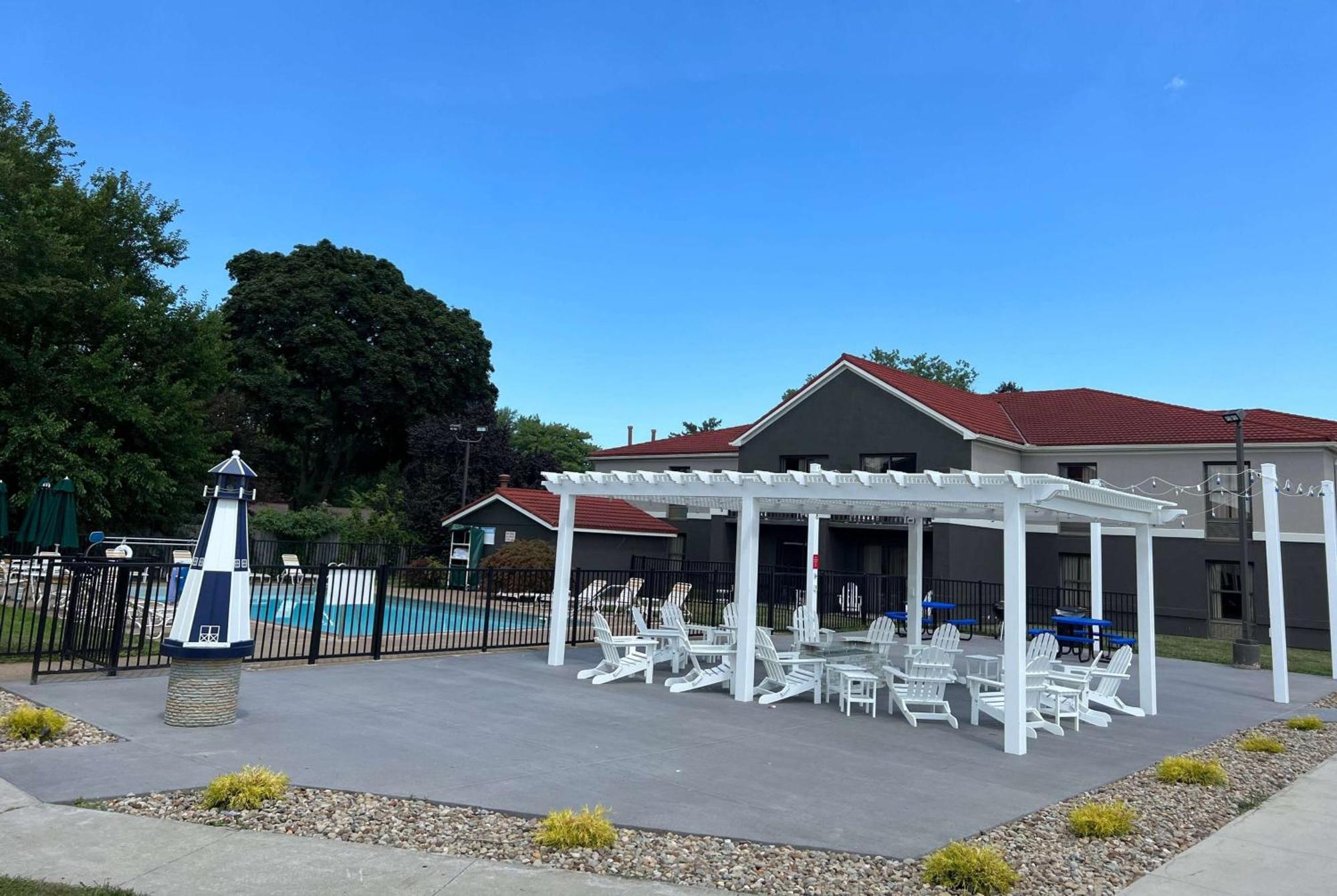 La Quinta Inn By Wyndham Sandusky Near Cedar Point Eksteriør billede