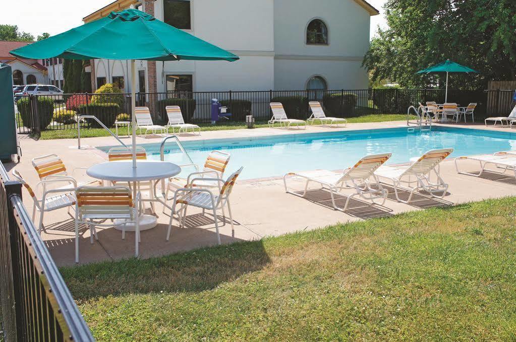 La Quinta Inn By Wyndham Sandusky Near Cedar Point Eksteriør billede